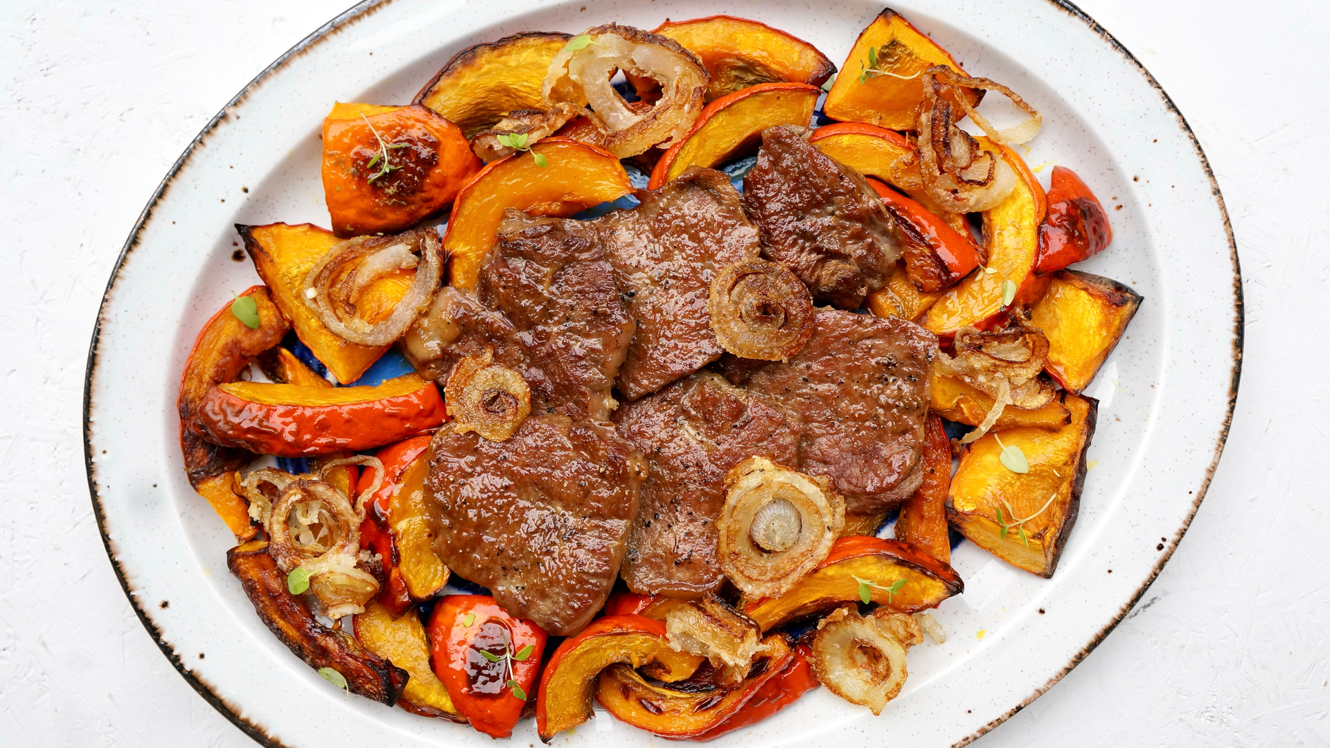 Vitaverse - Beef stew with sautéed onions and pumpkin /Vitamin B12+/