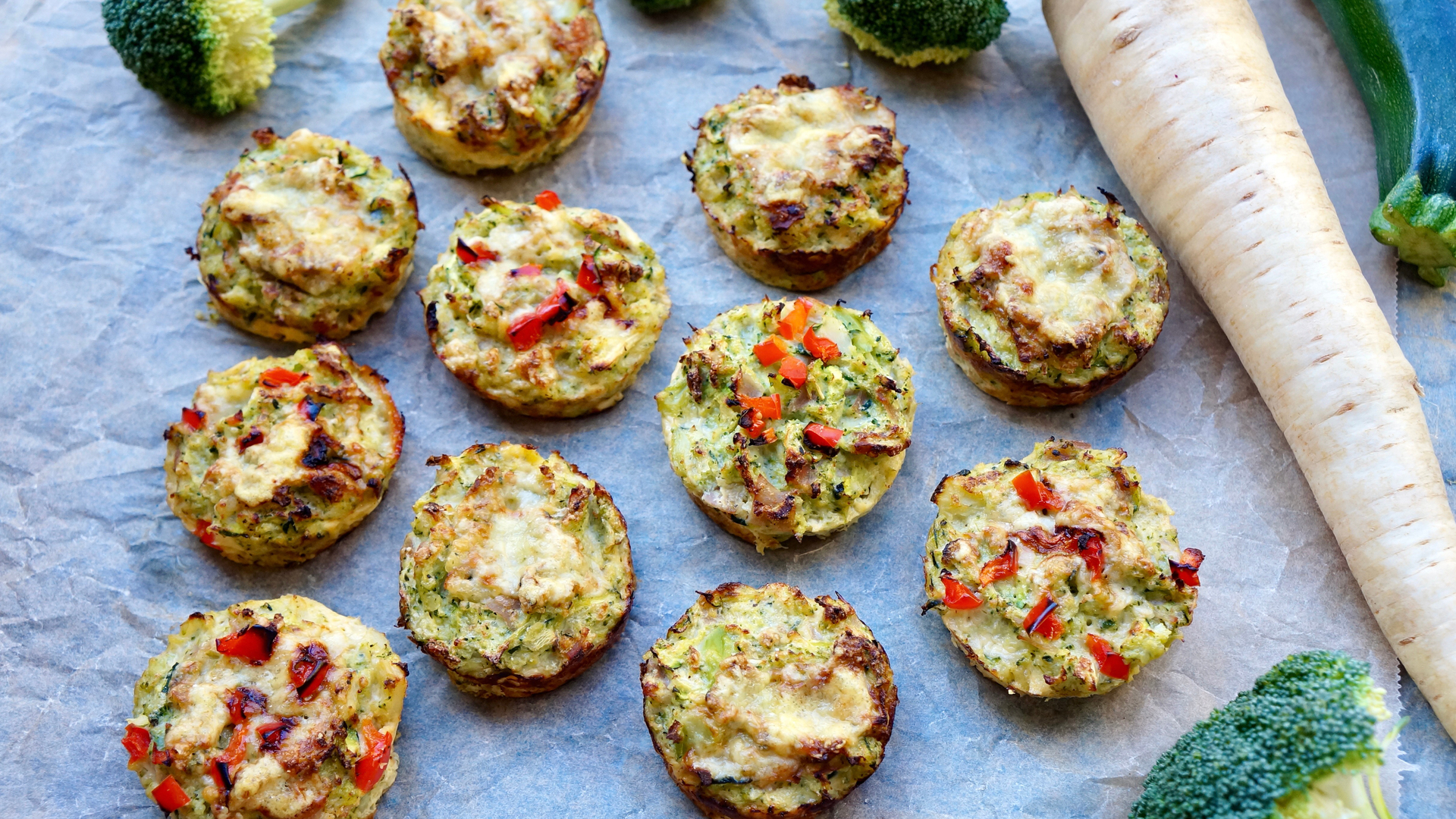 Vitaverse - Flourless breakfast muffin with vegetables, cheese and eggs /Calcium+/